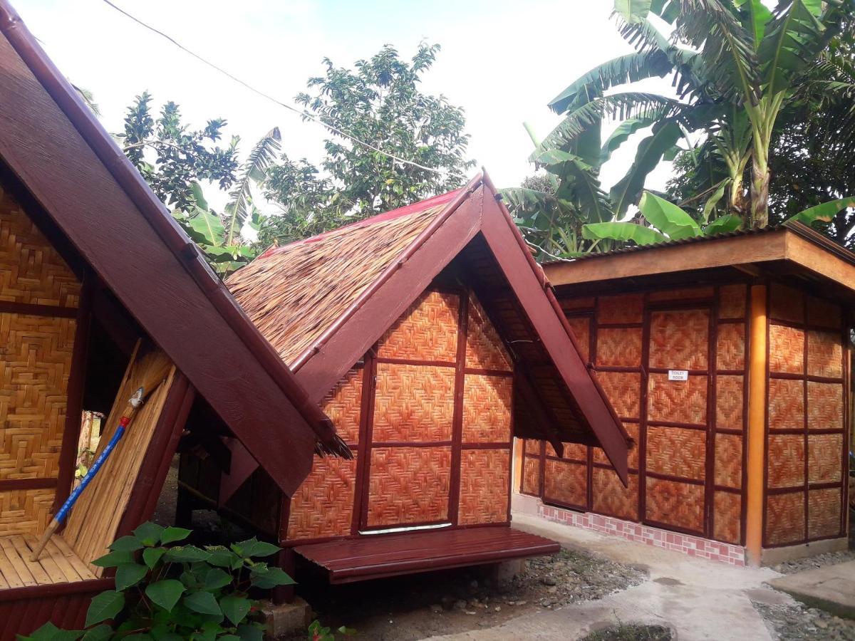 Lhoyjean Garden Hostel Batuan Bagian luar foto