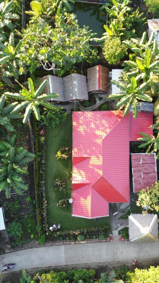 Lhoyjean Garden Hostel Batuan Bagian luar foto
